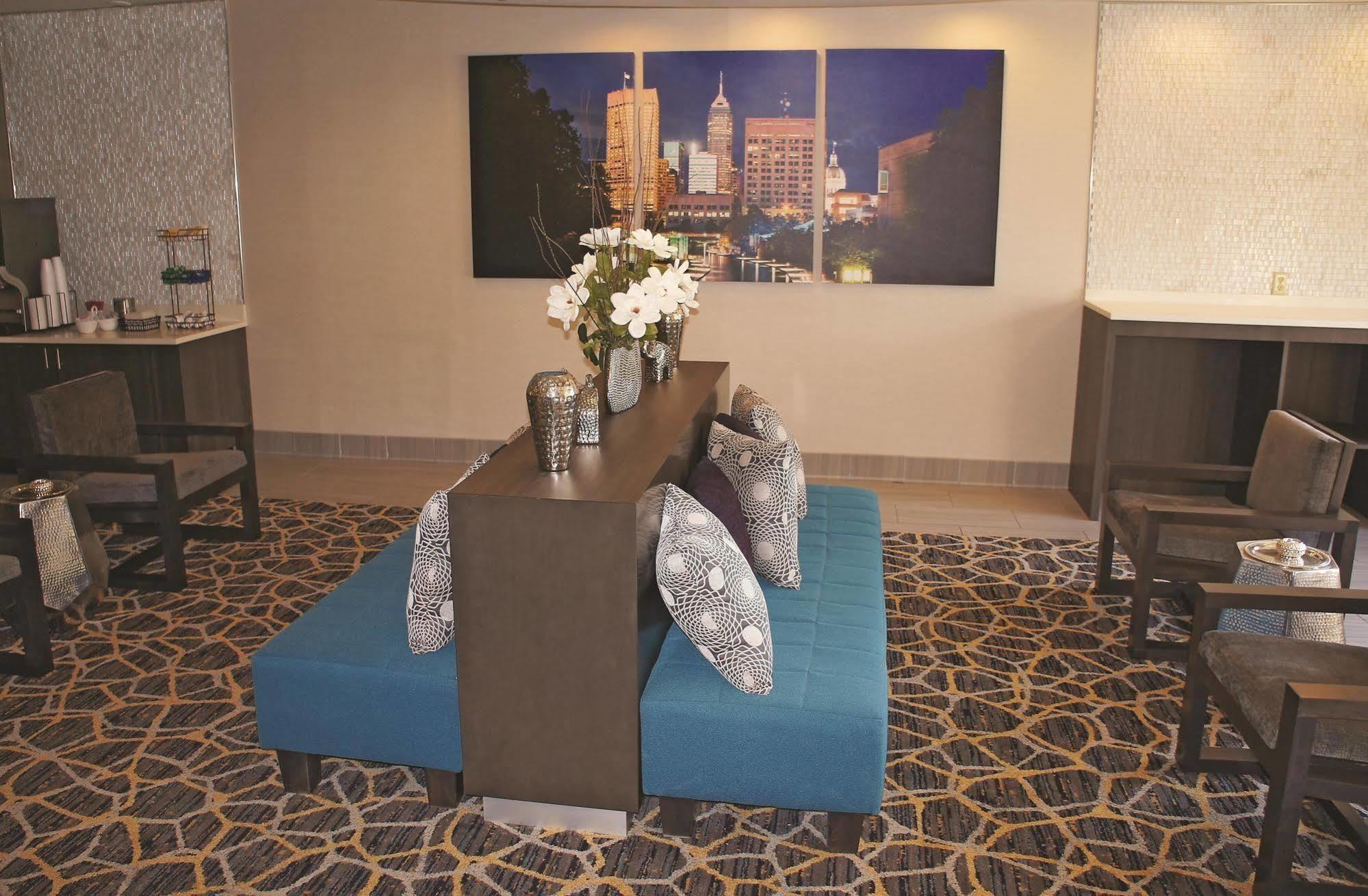 La Quinta Inn By Wyndham Indianapolis North Exteriér fotografie